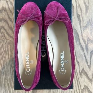 Chanel dark pink suede ballerina  flats
